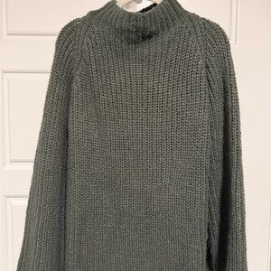 Vince Camuto Green Turtleneck Sweater